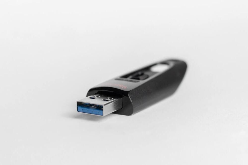 usb flash drive